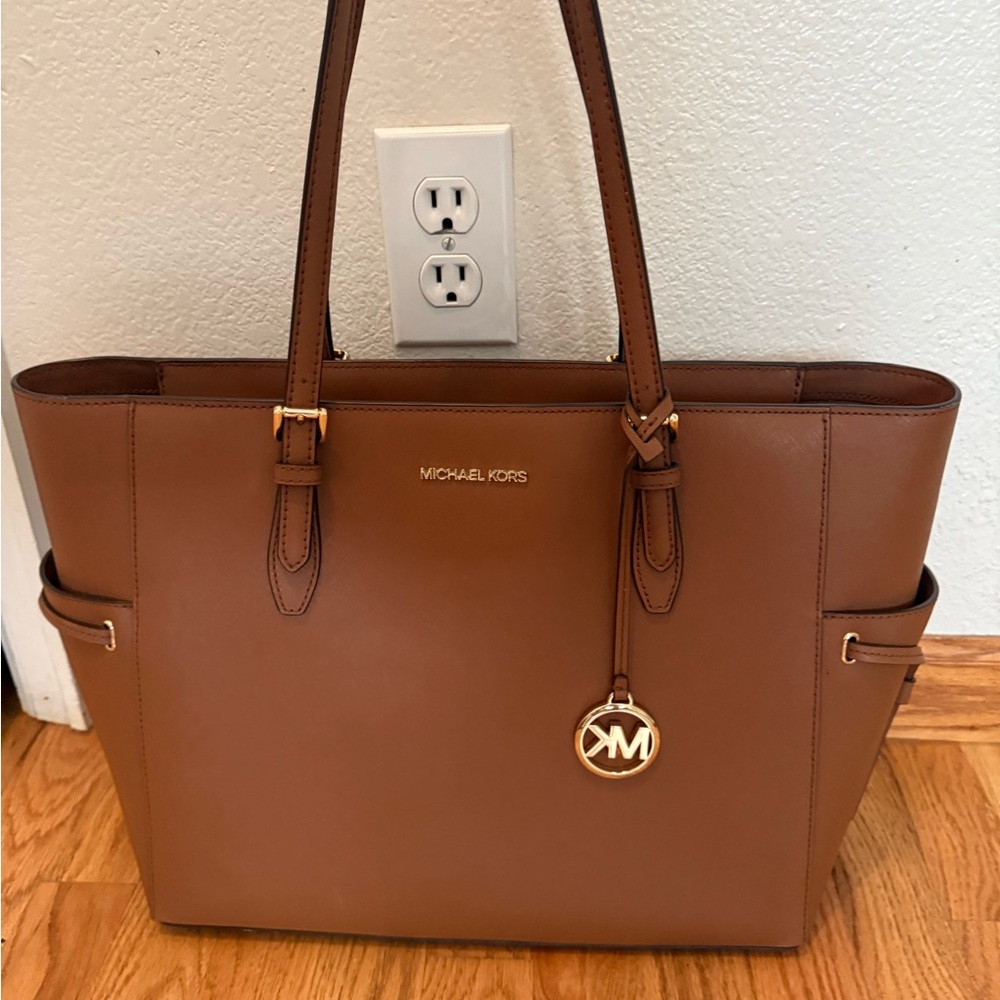 Michael Kors Tan Tote Bag